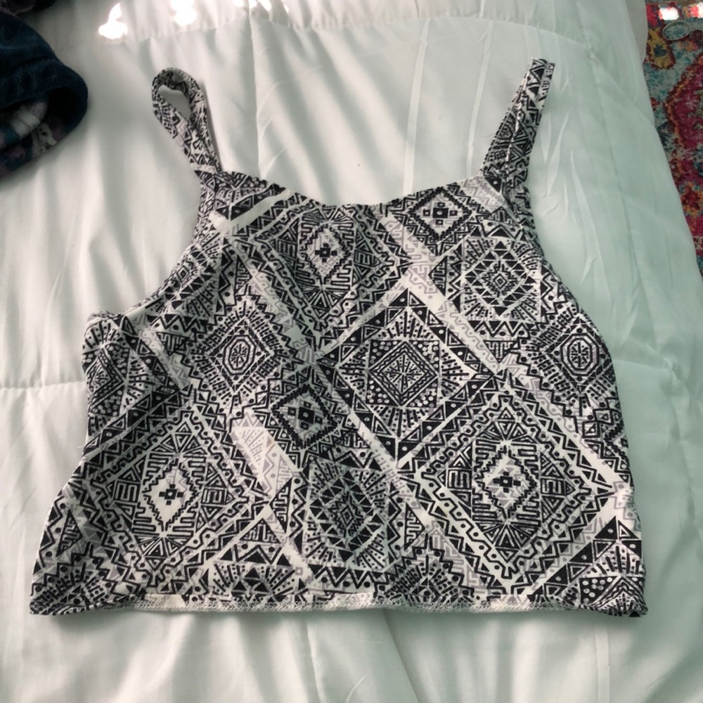 crop top